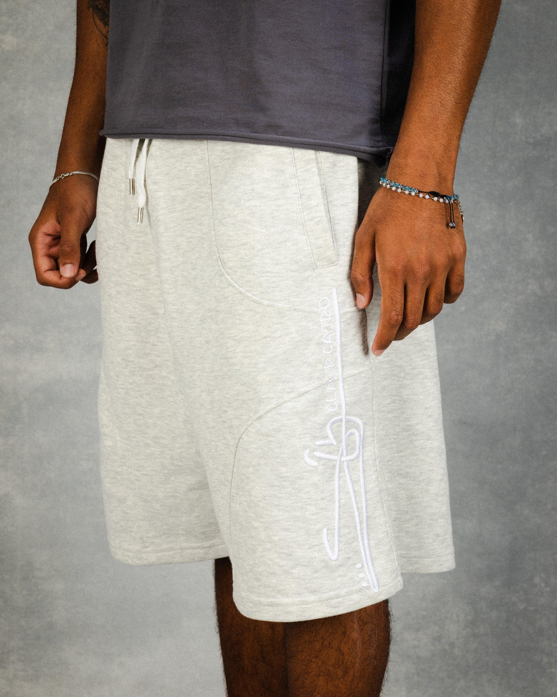 “SIN SIGNATURE” Shorts in Grey Heather