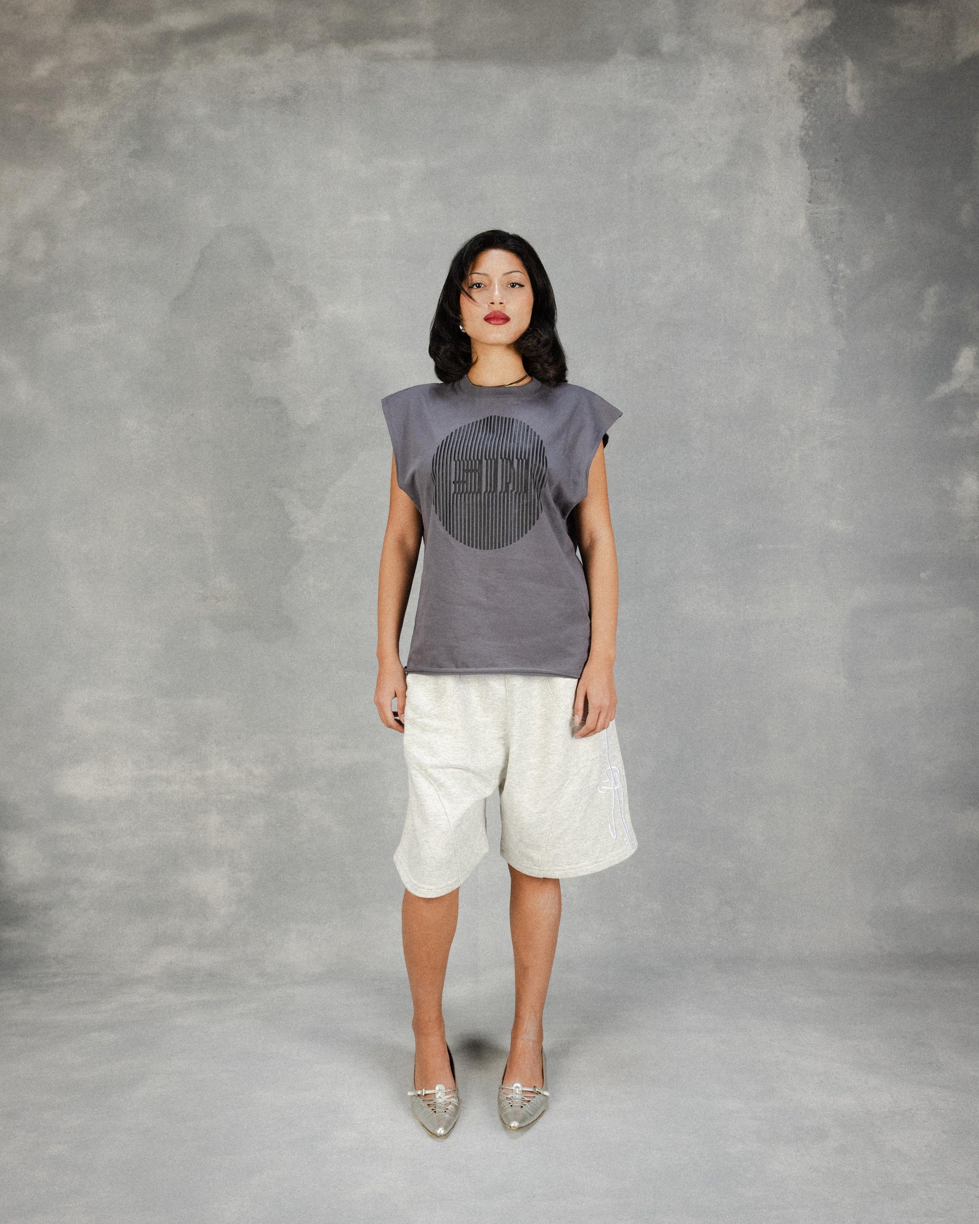 “SIN SIGNATURE” Shorts in Grey Heather